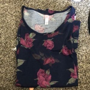 Large Lularue perfect t